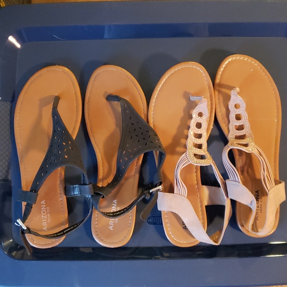 ARIZONA size 11 Sandals